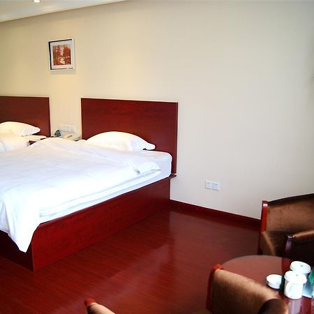 Greentree Inn Jiangsu Nanjing Jiangning Dongshan Walking Street Business Hotel นานกิง ภายนอก รูปภาพ