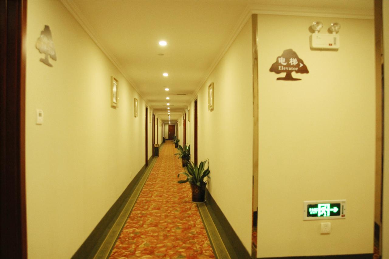 Greentree Inn Jiangsu Nanjing Jiangning Dongshan Walking Street Business Hotel นานกิง ภายนอก รูปภาพ