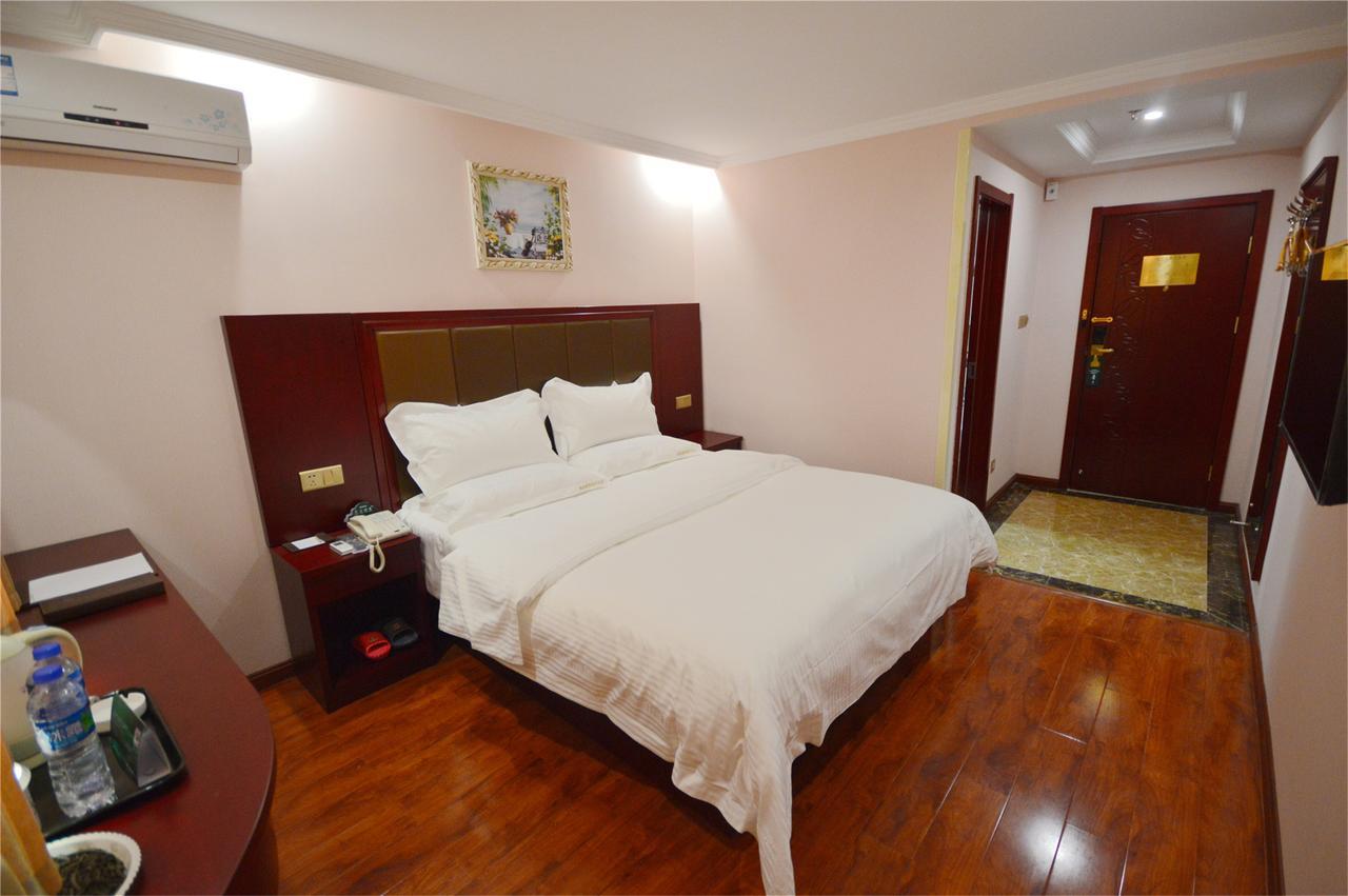 Greentree Inn Jiangsu Nanjing Jiangning Dongshan Walking Street Business Hotel นานกิง ภายนอก รูปภาพ